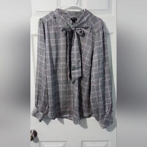Torrid Black and White Bubble Tie Front Blouse